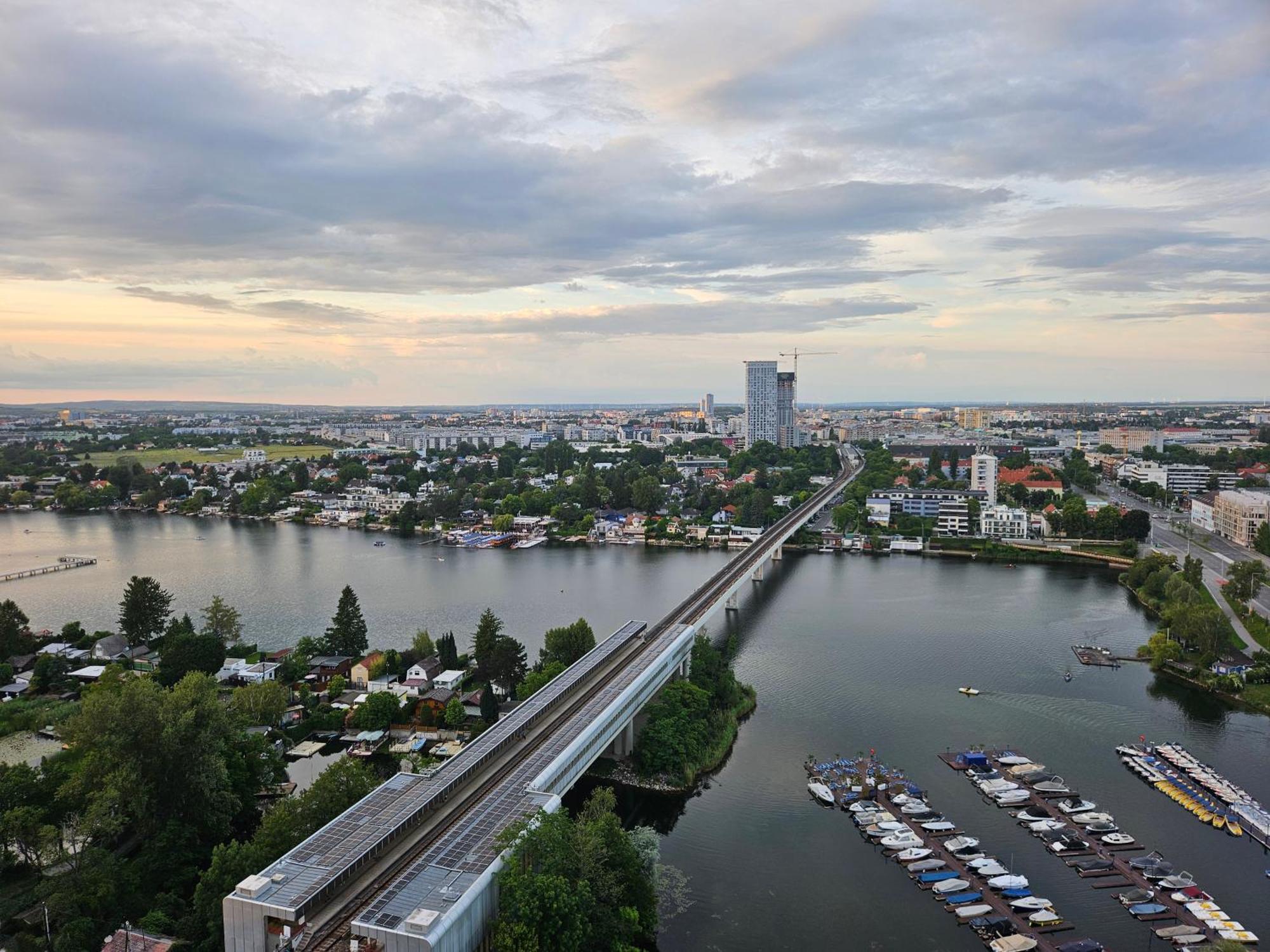 Yuki'S Place - Un-Vic, Danube Beach And Subway Near To Downtown Wina Bagian luar foto
