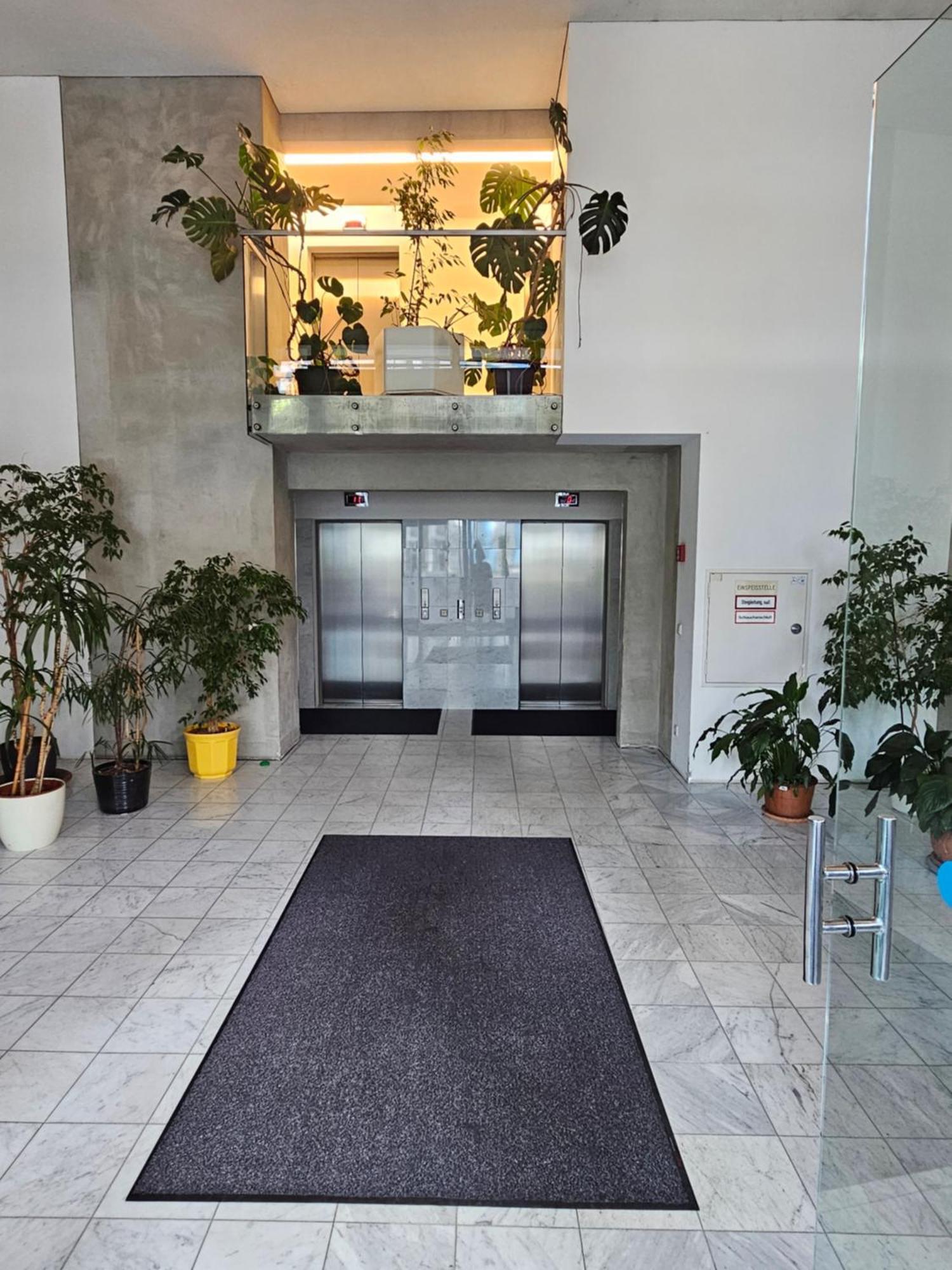 Yuki'S Place - Un-Vic, Danube Beach And Subway Near To Downtown Wina Bagian luar foto